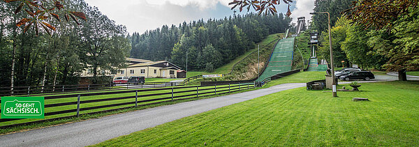 Skiheim und Sprungschanzen auf dem Kottmar